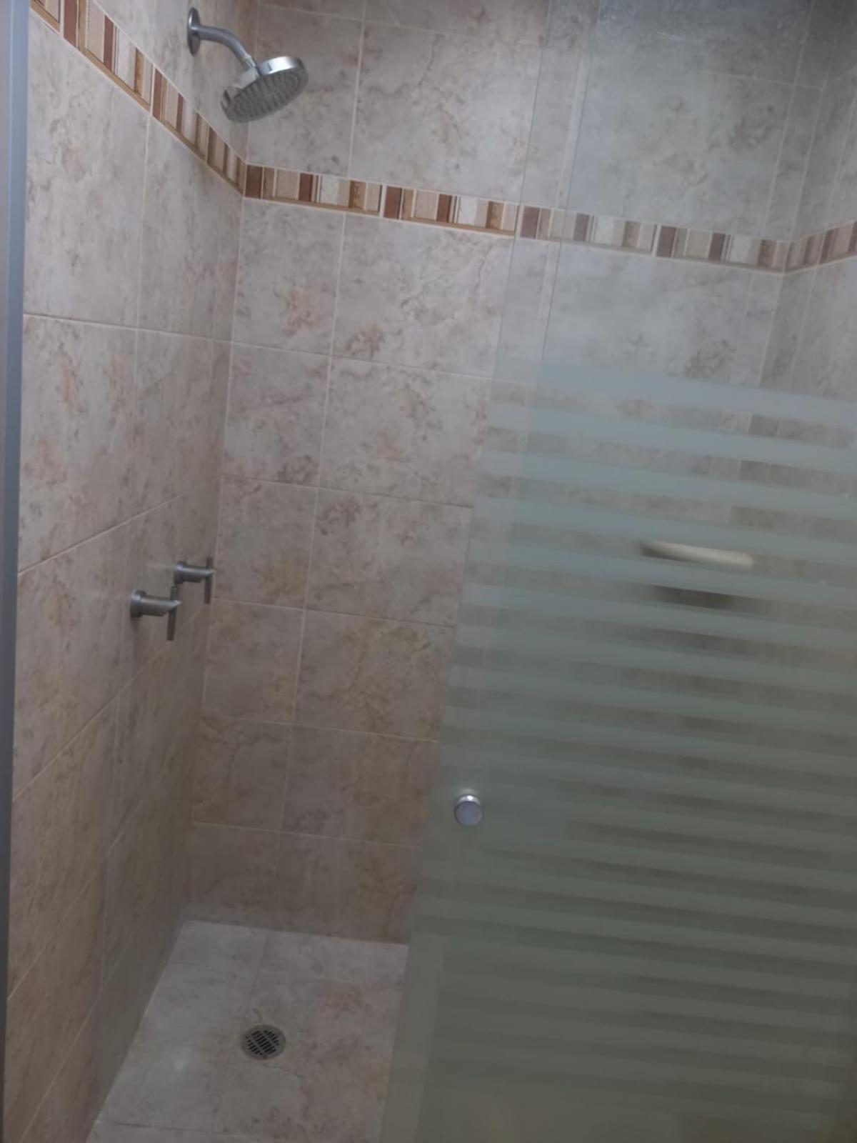 Hotel Soleil Celaya Селая Екстер'єр фото